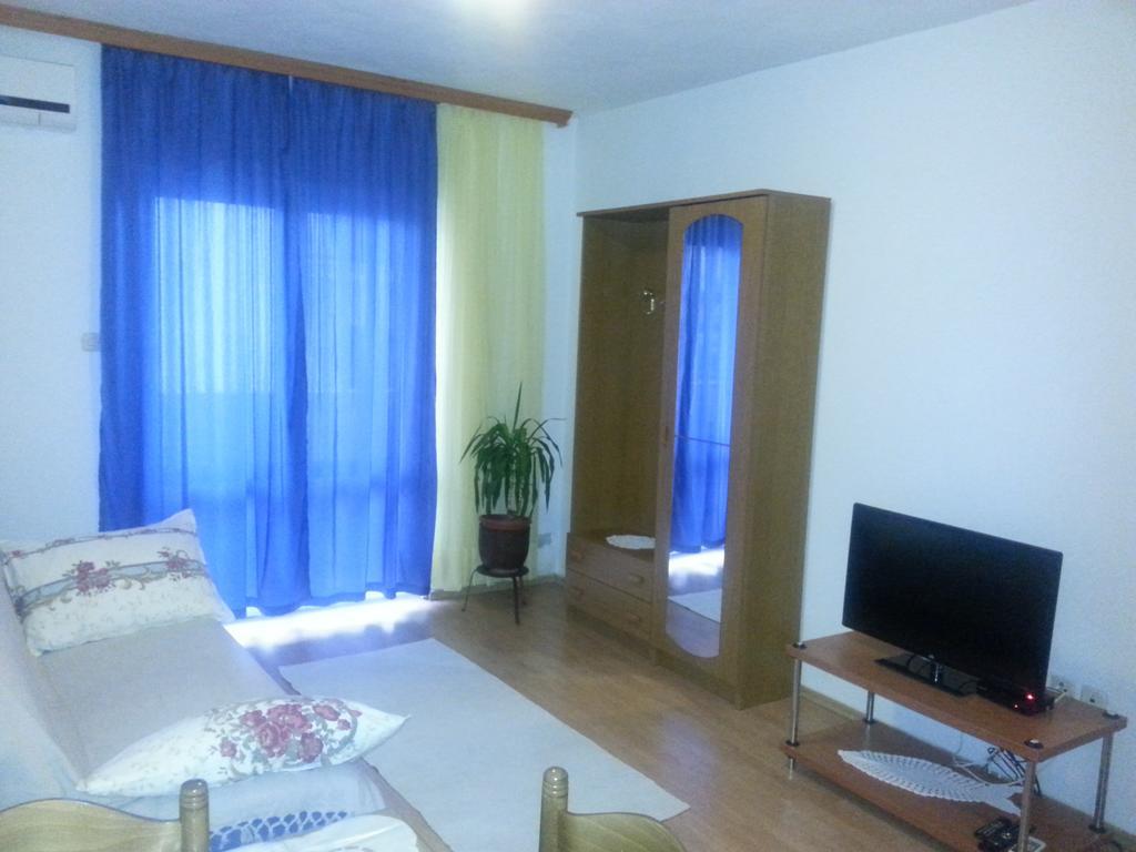 Apartments Dalmacija Подстрана Номер фото