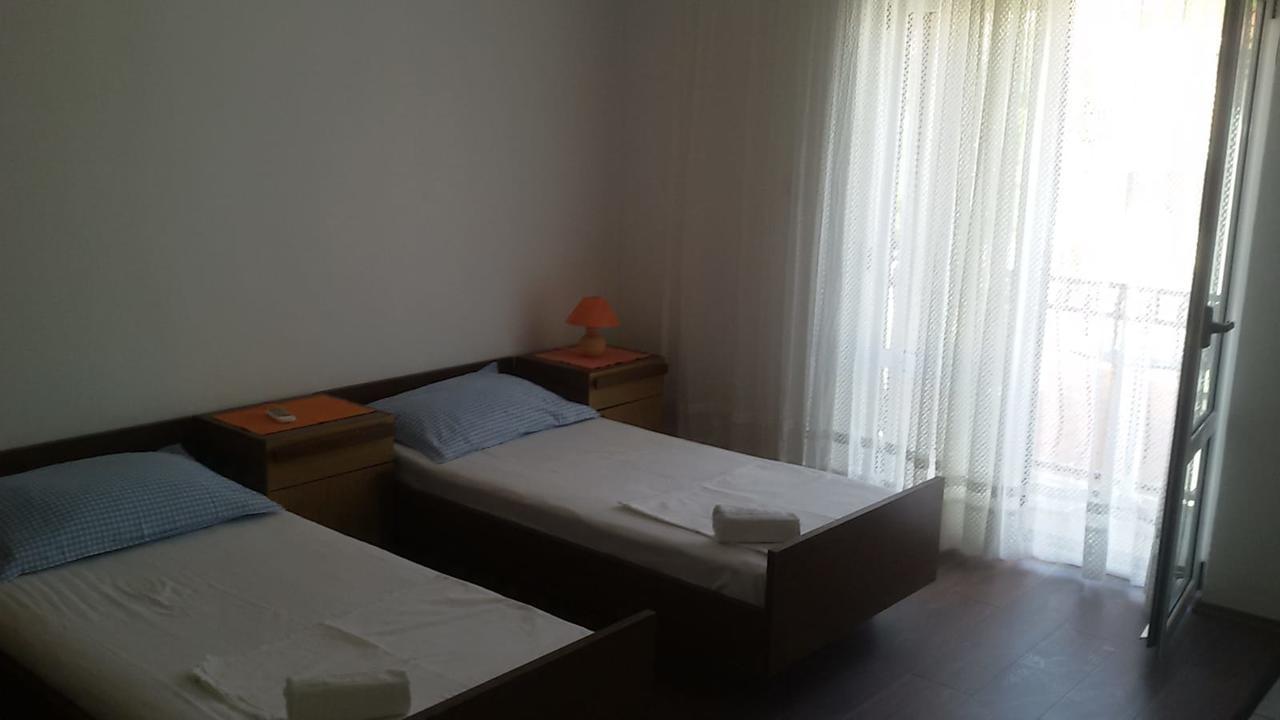 Apartments Dalmacija Подстрана Экстерьер фото